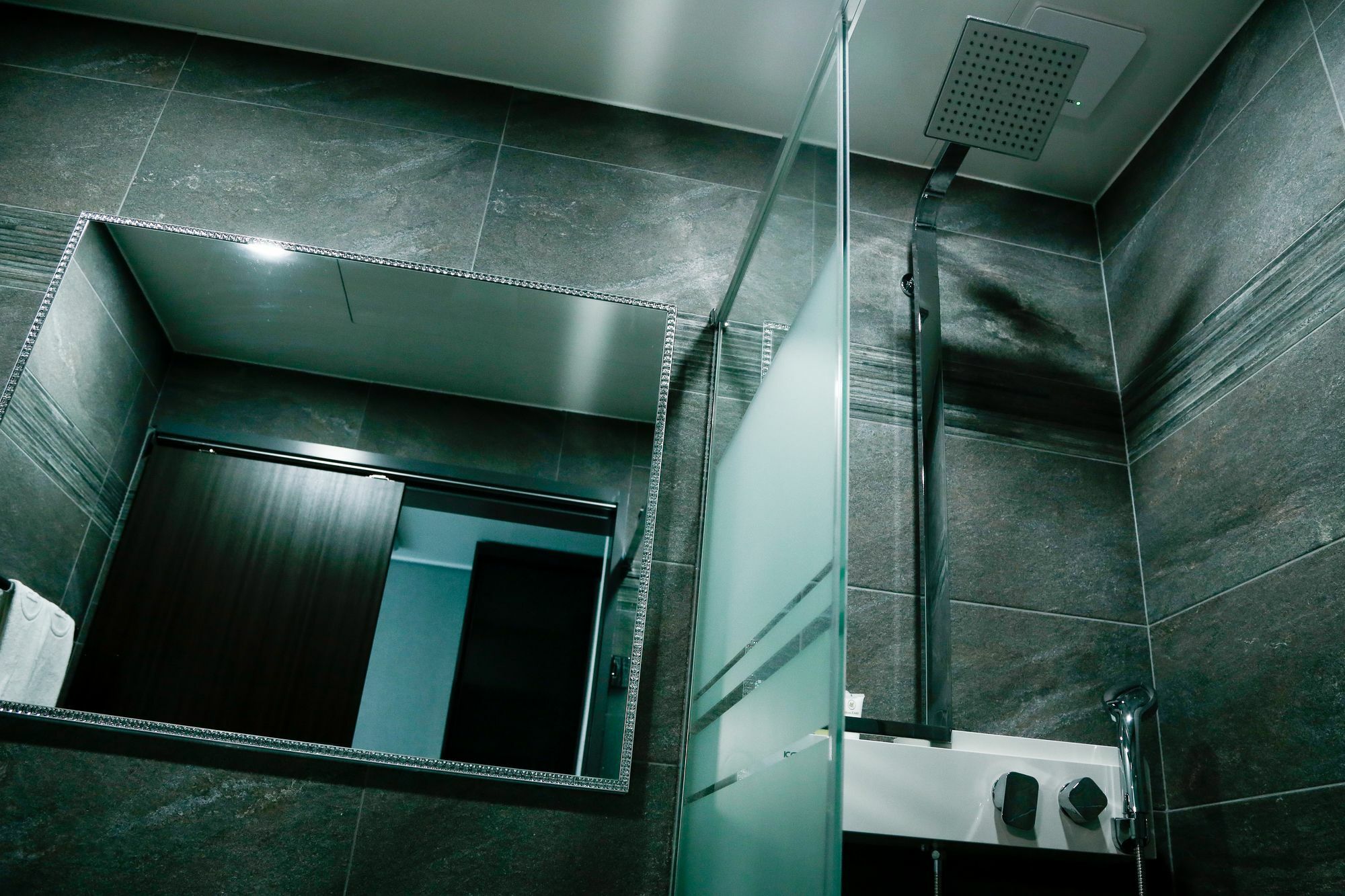 Hotel L'Art City Incheon Bagian luar foto