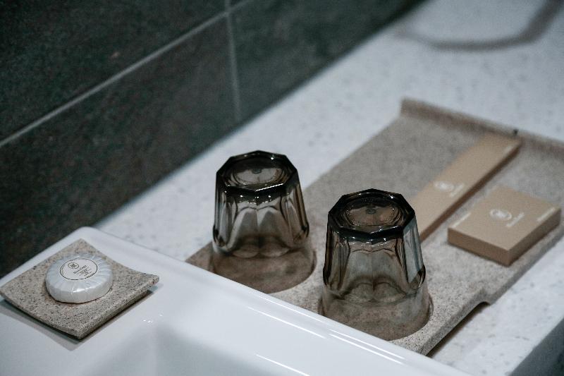 Hotel L'Art City Incheon Bagian luar foto
