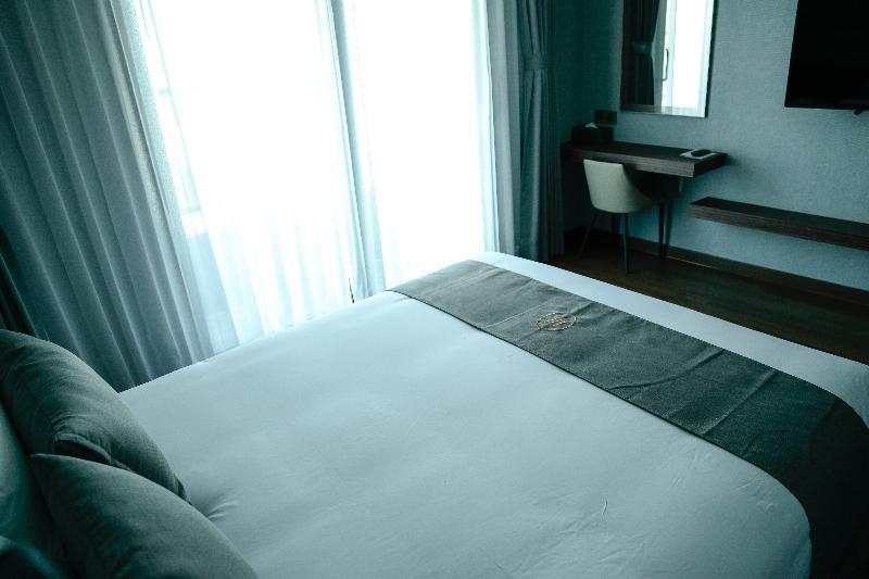 Hotel L'Art City Incheon Bagian luar foto